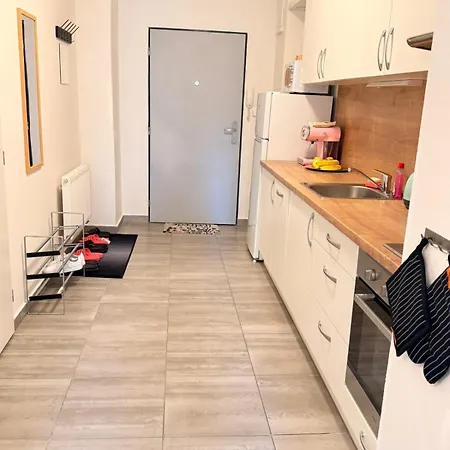 Vlhka Apartment *